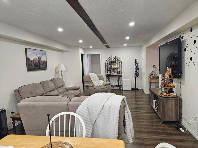 For Lease 59 Mcgibbon Boulevard Unit# Lower, Kawartha Lakes, Ontario
