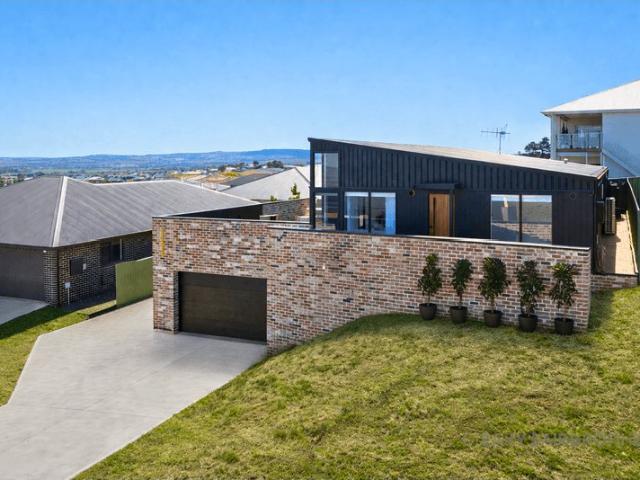 FOR LEASE | 5 Lockwood Rise, Kelso