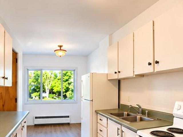For Lease 5 Rogers Road, Perth, Ontario