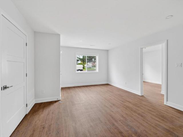 For Lease 600 Second Street Unit# Unit #6A, Cornwall, Ontario
