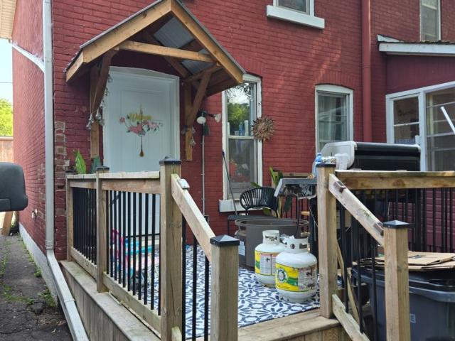 For Lease 60 George Street, Brockville, Ontario