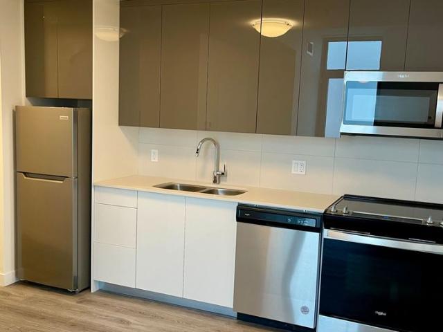 For Lease 60 Frederick Street Unit# 3902, Kitchener, Ontario