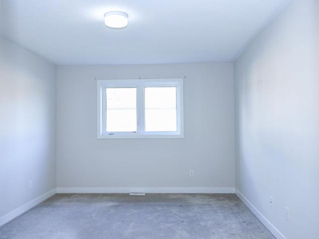 For Lease 618 Allied Mews, Stittsville Munster Richmond, Ontario