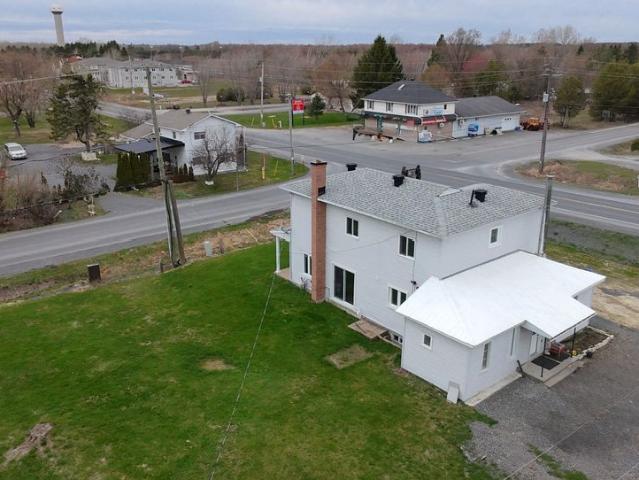 For Lease 612 Russell Road Unit# Upper Level, Clarence Rockland, Ontario
