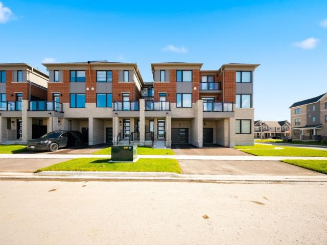 For Lease 61 Vinewood Crescent, Barrie, Ontario