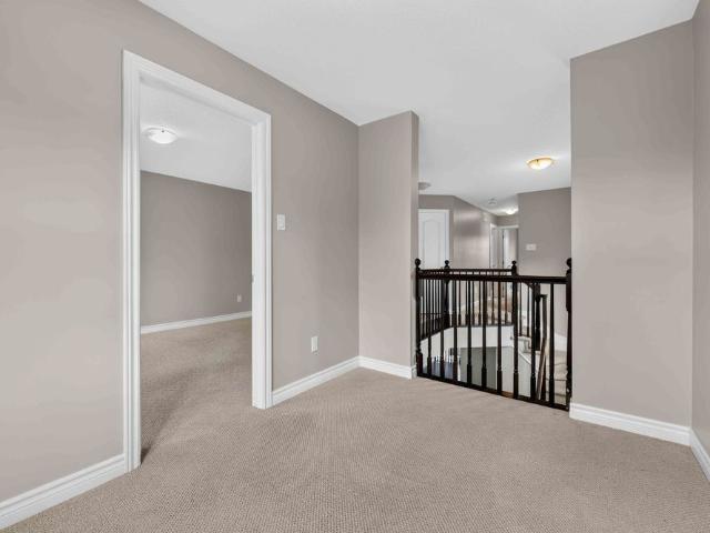 For Lease 628 MOORPARK Avenue, Kanata, Ontario
