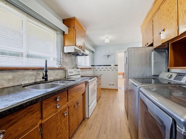 For Lease 6427 Burdette Drive, Niagara Falls, Ontario