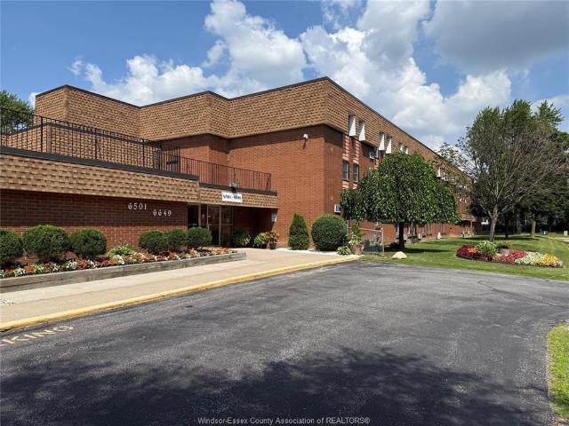 For Lease 6563 THORNBERRY, Windsor, Ontario