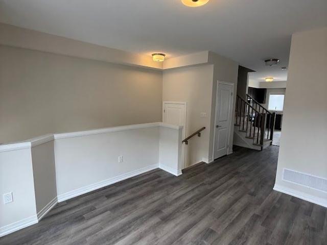 For Lease 660 Colborne Street Unit# 147, Brantford, Ontario