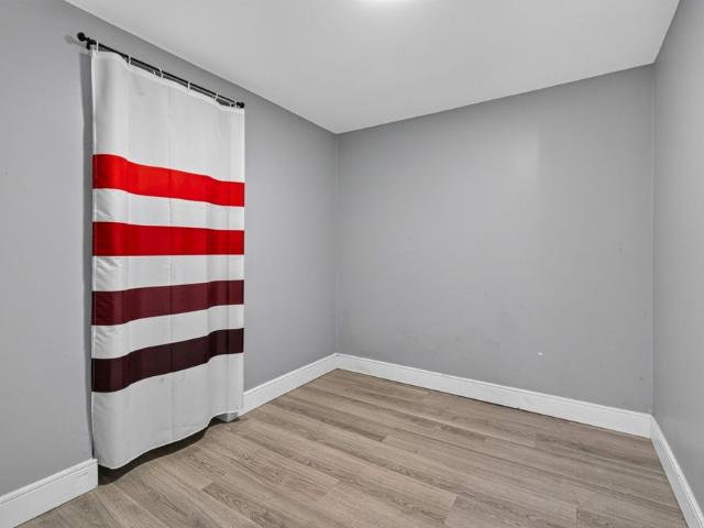 For Lease 660 George Street Unit# #3, Peterborough, Ontario