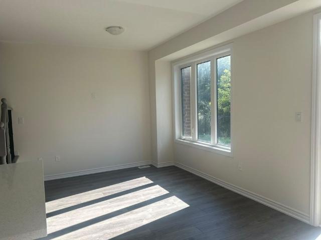 For Lease 67 Watts Mews, Kawartha Lakes, Ontario