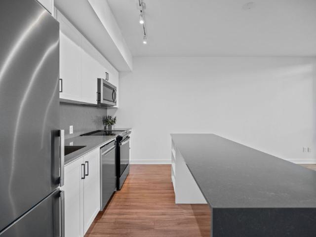 For Lease 681 Yonge Street Unit# 630, Barrie, Ontario