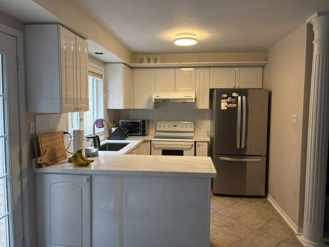 For Lease 6988 Tassel Crescent, Mississauga, Ontario