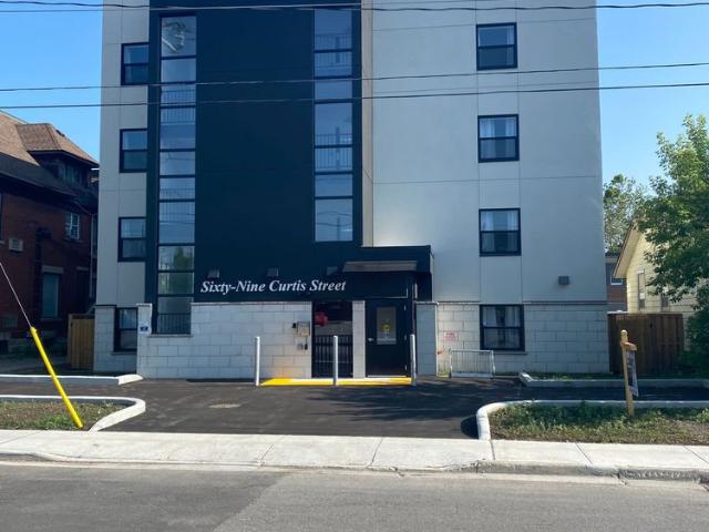 For Lease 69 Curtis Street Unit# 106, St. Thomas, Ontario
