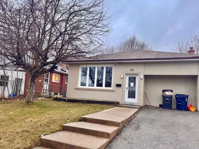 For Lease 69 Hollyhedge Drive, Toronto, Ontario