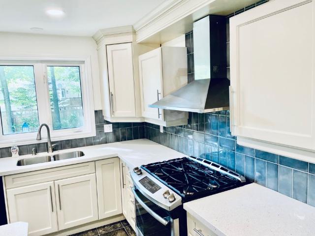 For Lease 6 Beechcroft Circle, Barrie, Ontario