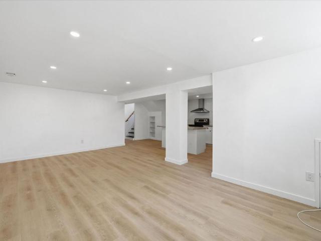 For Lease 6 Greening Court Unit# Lower, Hamilton, Ontario