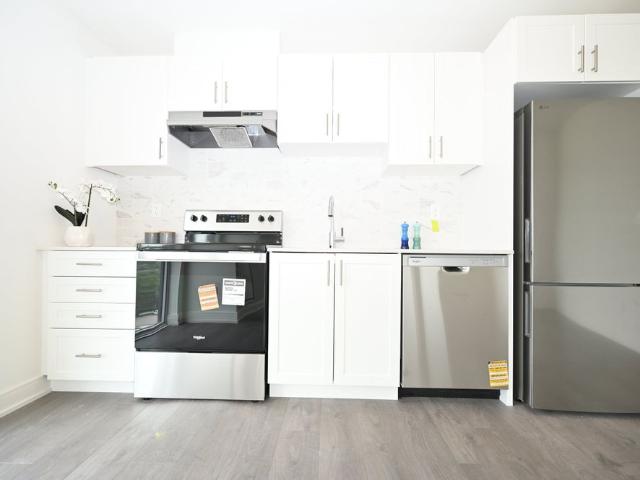 For Lease 705 Davis Drive Unit# A803, Newmarket, Ontario