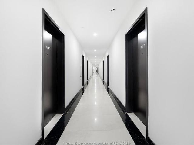 For Lease 705 GRAND MARAIS Unit# 206, Windsor, Ontario