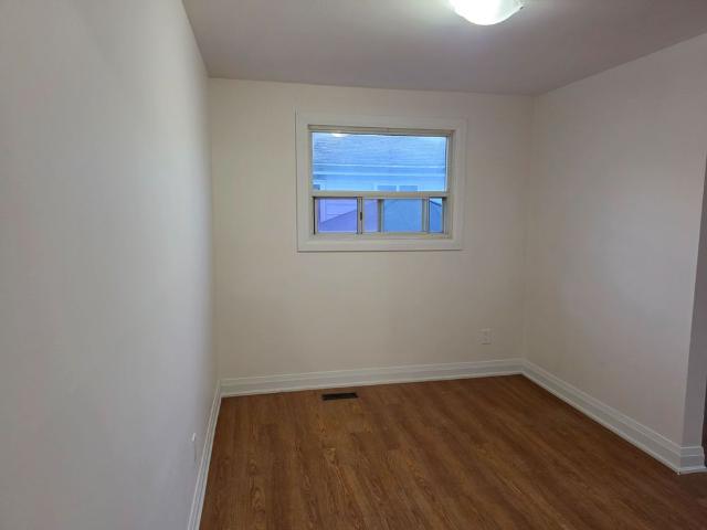 For Lease 706 Leaside Street Unit# Upper, Pickering, Ontario