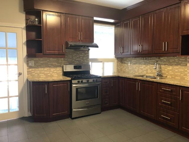 For Lease 700 Dufferin Street, Toronto, Ontario