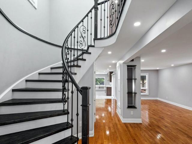 For Lease 700 Stonepath Circle, Pickering, Ontario