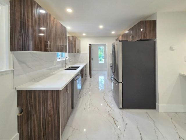 For Lease 714 Lublin Avenue Unit# Main, Pickering, Ontario