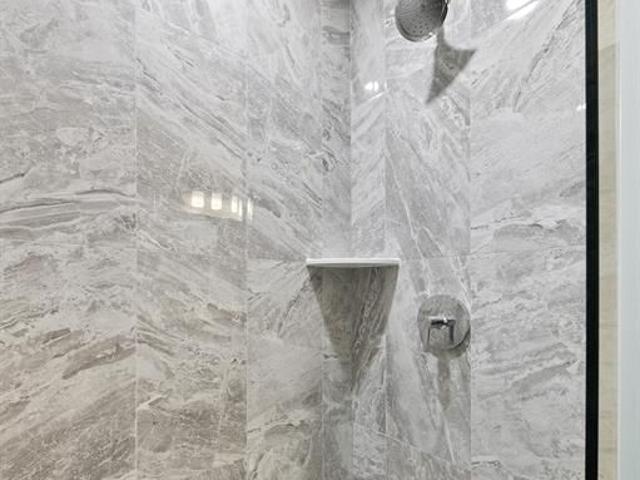 For Lease 716 BROWNSTONE Unit# 105, Tecumseh, Ontario