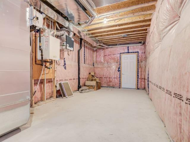 For Lease 71 Maple Fields Circle, Aurora, Ontario