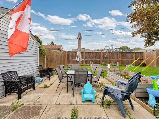 For Lease 721 LENS Avenue, Windsor, Ontario
