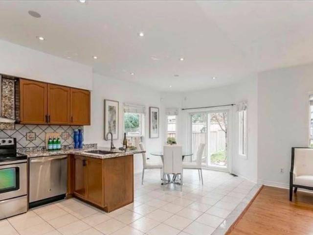 For Lease 72 Depeuter Crescent Unit# Main/2nd Flr, Bradford West Gwillimbury, Ontario