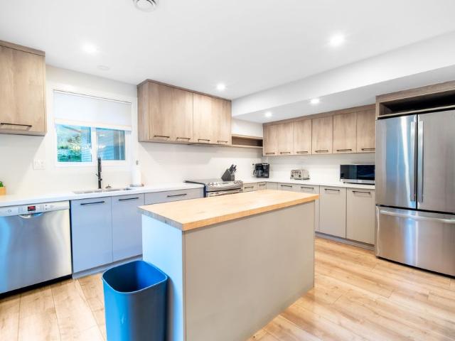 For Lease 734 Mountain Road, Collingwood, Ontario