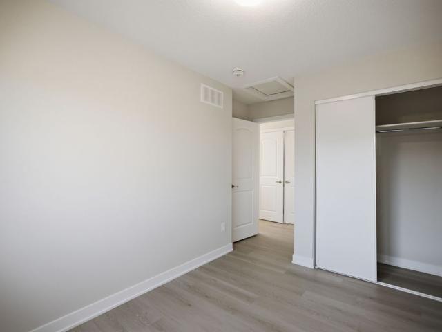 For Lease 735 HAFLINGER Row, Stittsville Munster Richmond, Ontario