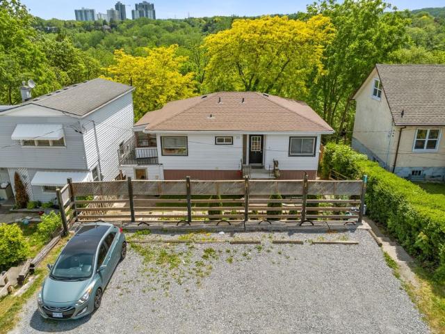 For Lease 73 Hillview Road Unit# UPPER, St. Catharines, Ontario