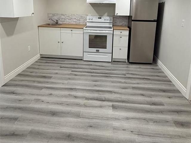 For Lease 7480 WYANDOTTE Street, Windsor, Ontario