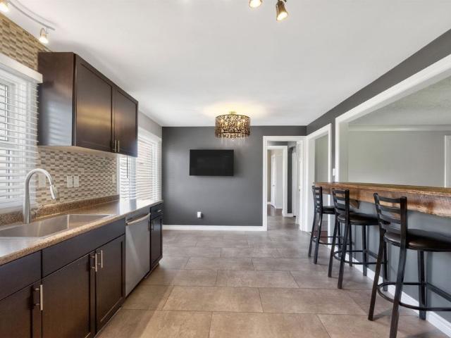 For Lease 7566 Sixth Line, Milton, Ontario