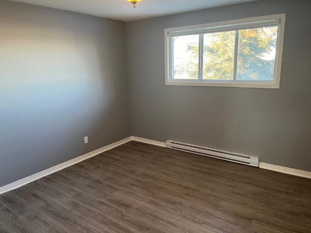 For Lease 750 NOTRE DAME Street Unit# 4, Russell, Ontario