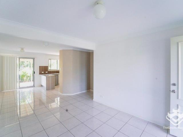 For lease: 75 Outlook Place, Durack