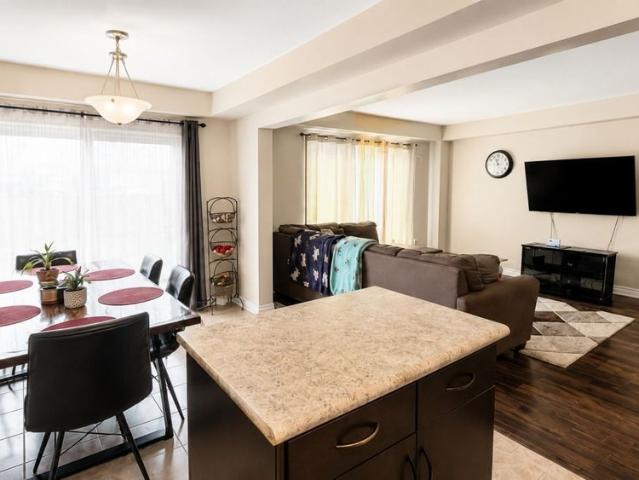 For Lease 7755 Shaw Street, Niagara Falls, Ontario