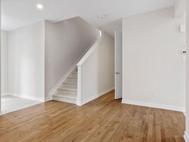 For Lease 77 Hackamore Crescent, Stittsville Munster Richmond, Ontario