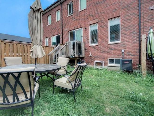 For Lease 786 Banks Crescent, Milton, Ontario