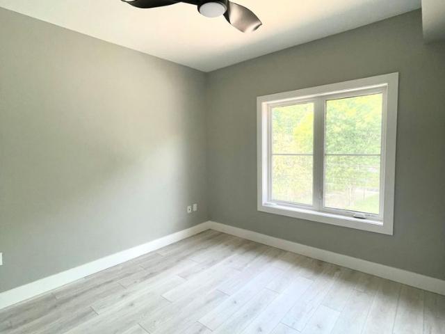 For Lease 78 B Queen Street Unit# 208, Bonnechere Valley, Ontario