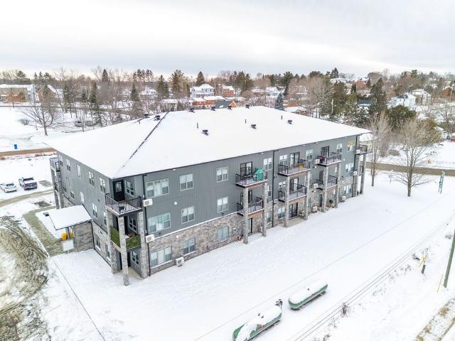 For Lease 78A Queen Street Unit# 207, Bonnechere Valley, Ontario