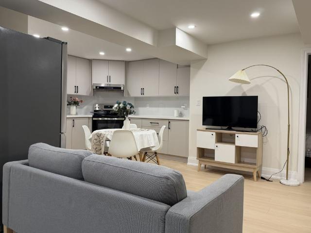 For Lease 79 Sweet Water Crescent Unit# Basement, Richmond Hill, Ontario