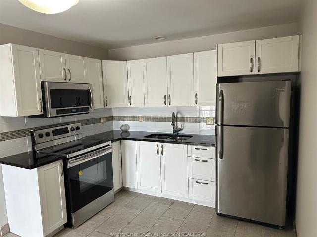 For Lease 809 ERIE Street Unit# 3, Windsor, Ontario