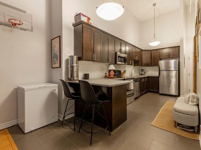 For Lease 80 King William Street Unit# 112, Hamilton, Ontario