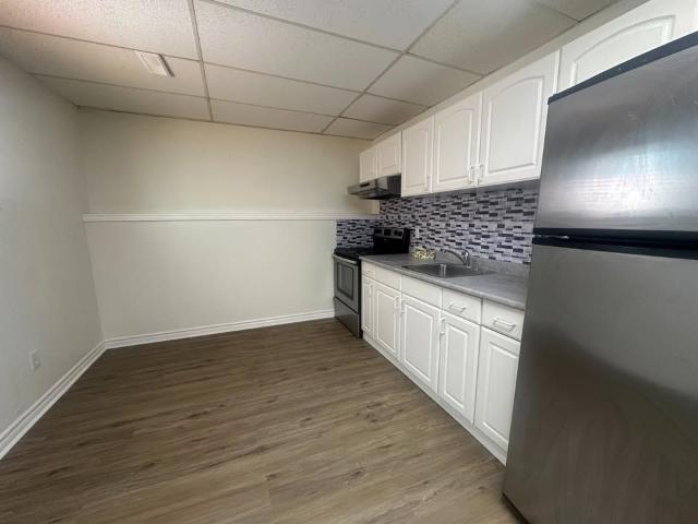 For Lease 821 10th Line Unit# Basement, Innisfil, Ontario