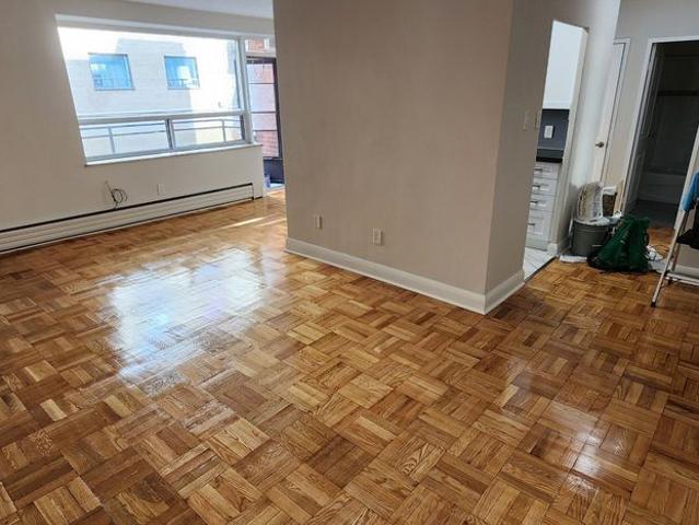 For Lease 837 Roselawn Avenue Unit# 203, Toronto, Ontario