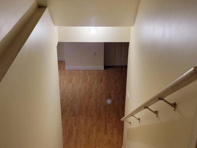 For Lease 83 Lewis Honey Drive Unit# Bsm, Aurora, Ontario