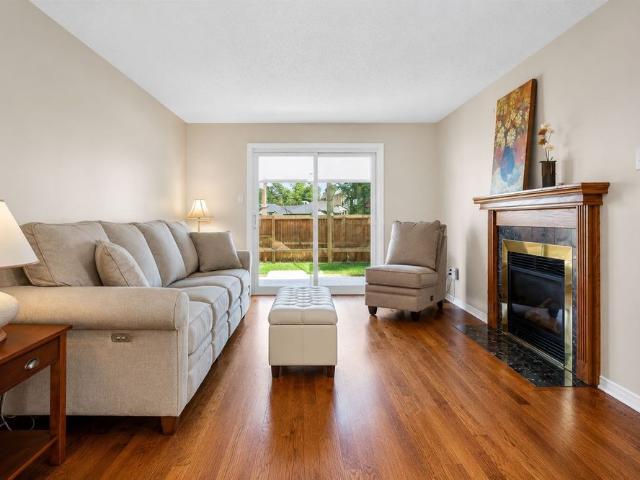 For Lease 84 Newborough Crescent, Barrhaven, Ontario